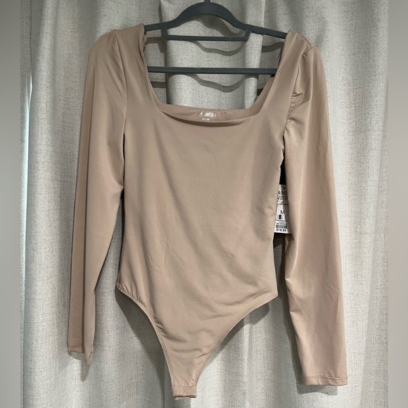 SWS Contour - Long Sleeve Bodysuit - Picture 1 of 1